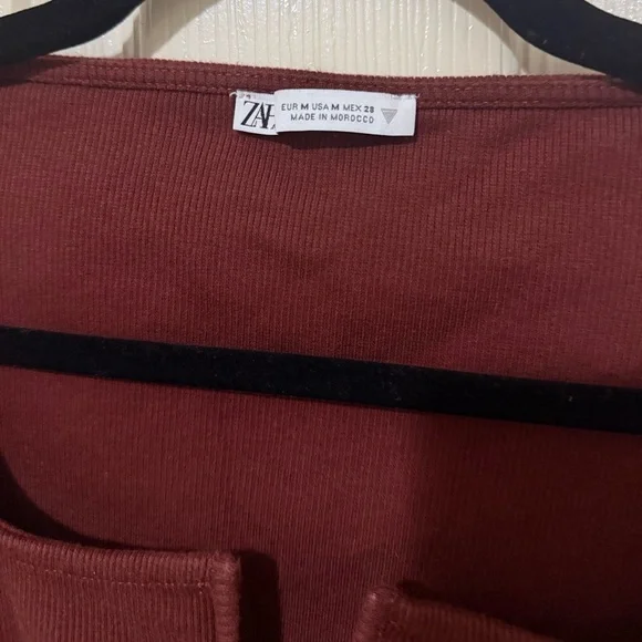 Zara Burgundy Ribbed Cropped Long Sleeve Top | Size M - Picture 3 of 9